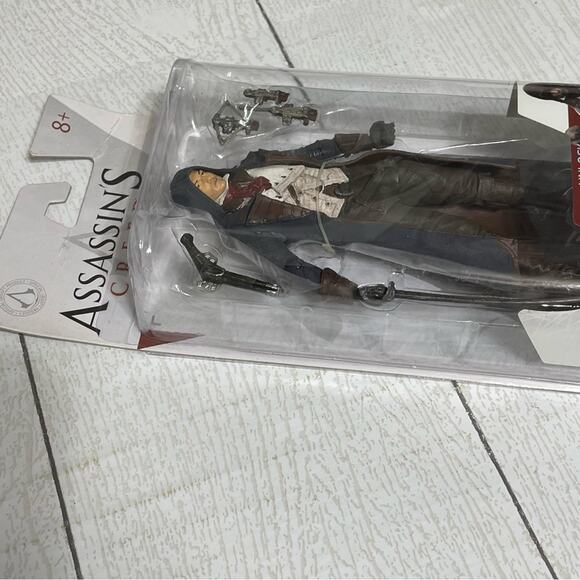 ASSASSINS CREED Arno Dorian Series 3 Action Figure NIB - Picture 3 of 11